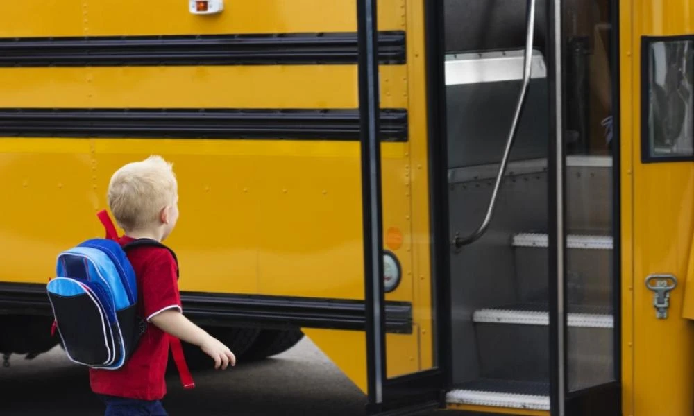 Κηφισιά: Ξέχασαν για 6 ώρες παιδί ετών μέσα σε σχολικό λεωφορείο